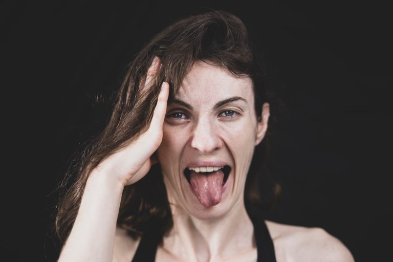 Bouffées de chaleur : causes et solutions Bouffées de chaleur : causes et solutions